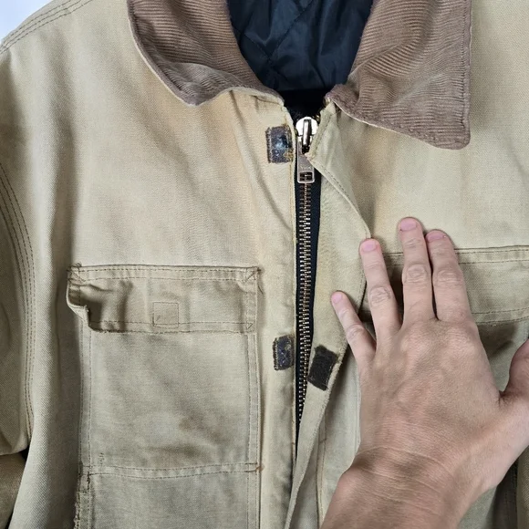 Vintage Carhartt Thrashed Worn In Faded Arctic Duck Canvas Chore Coat - Picture 11 of 16